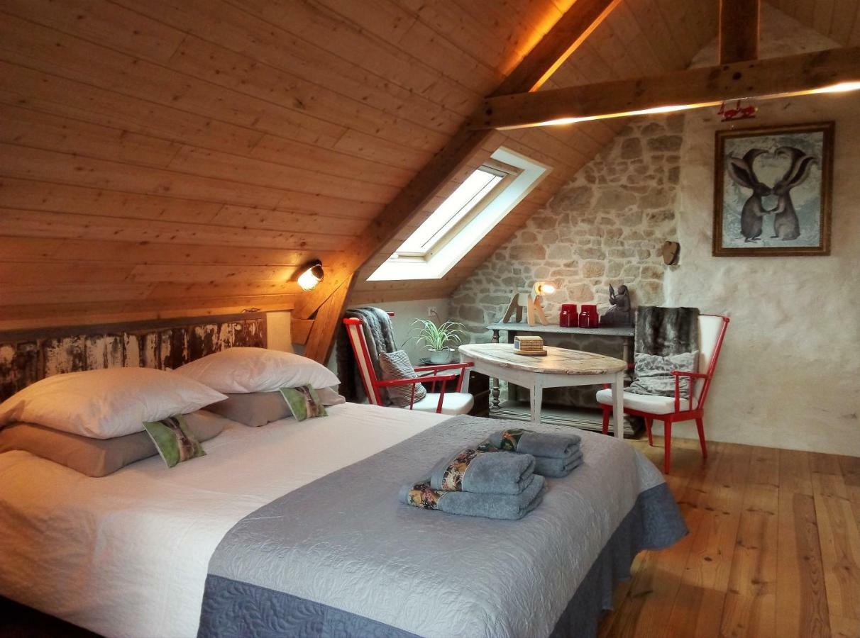 La Grange Aux Lievres, Kerdoel Apartment